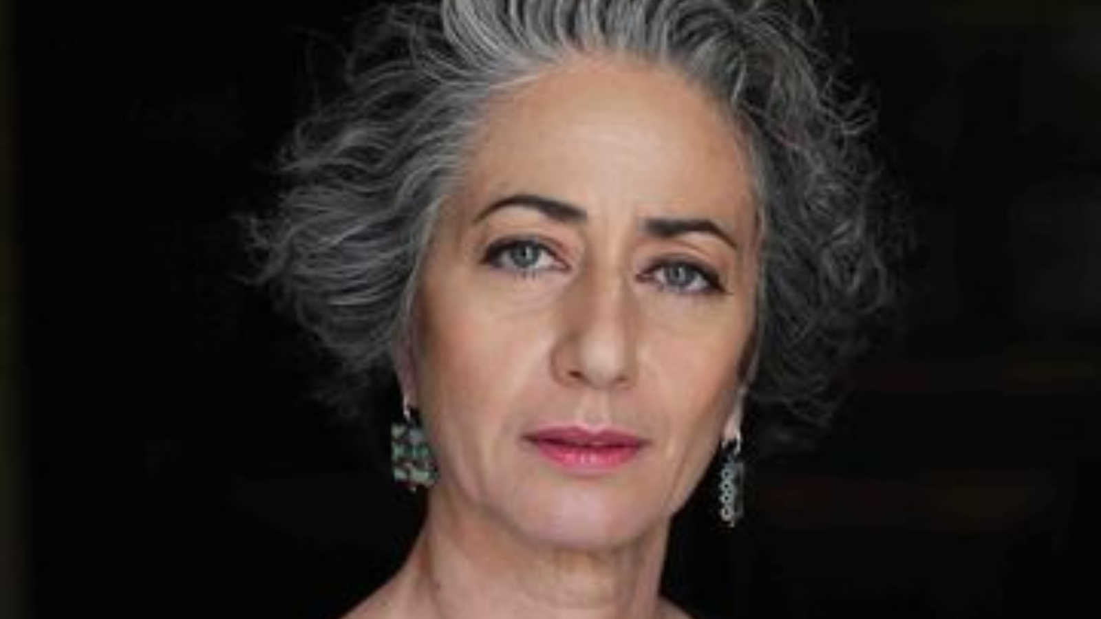 ALESSANDRA COSTANZO NEL FILM  IL CACIO CON LE PERE  DI LUCA CALVANI E IN  REGINA  DI ALESSANDRO GRANDE