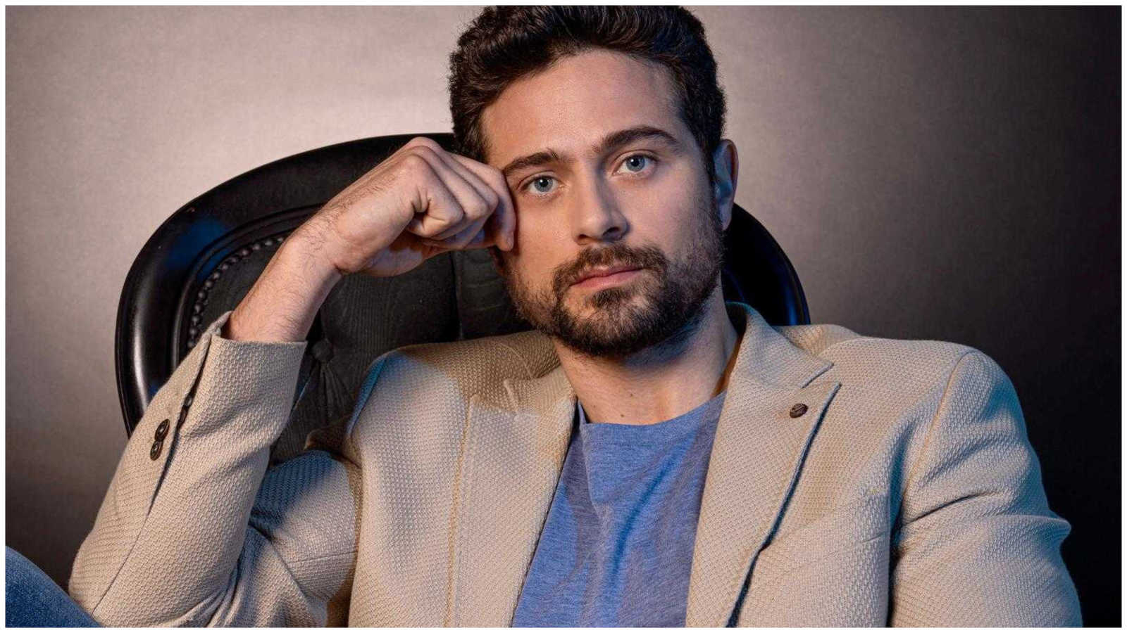 FEDERICO GALANTE NELLA SERIE  CHE DIO CI AIUTI 7  DIRETTA DA FRANCESCO VICARIO 